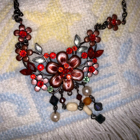 Saks Fifth Avenue Flower Necklace - Picture 1 of 4